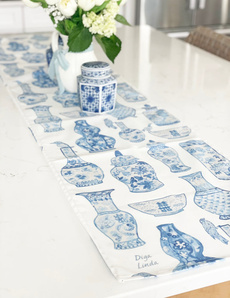 Chinoiserie Classic Table Runners by Diga Linda