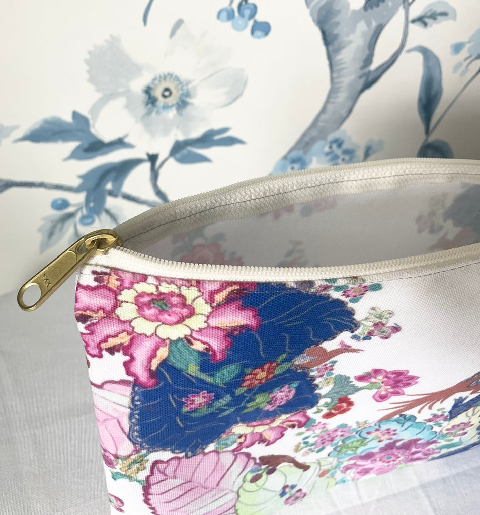 Chinoiserie Tobacco Leaf Clutch by Diga Linda