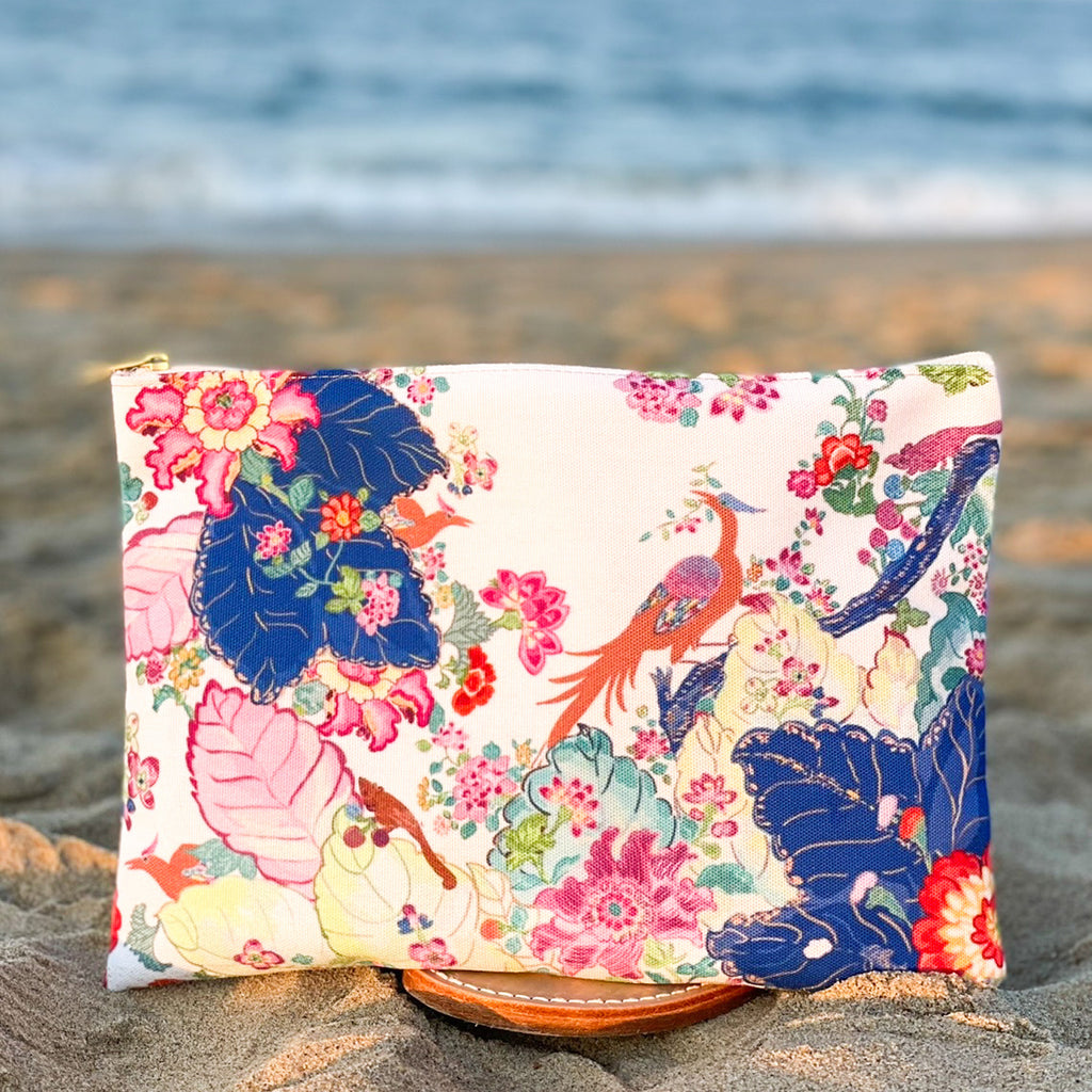 Chinoiserie Tobacco Leaf Clutch by Diga Linda